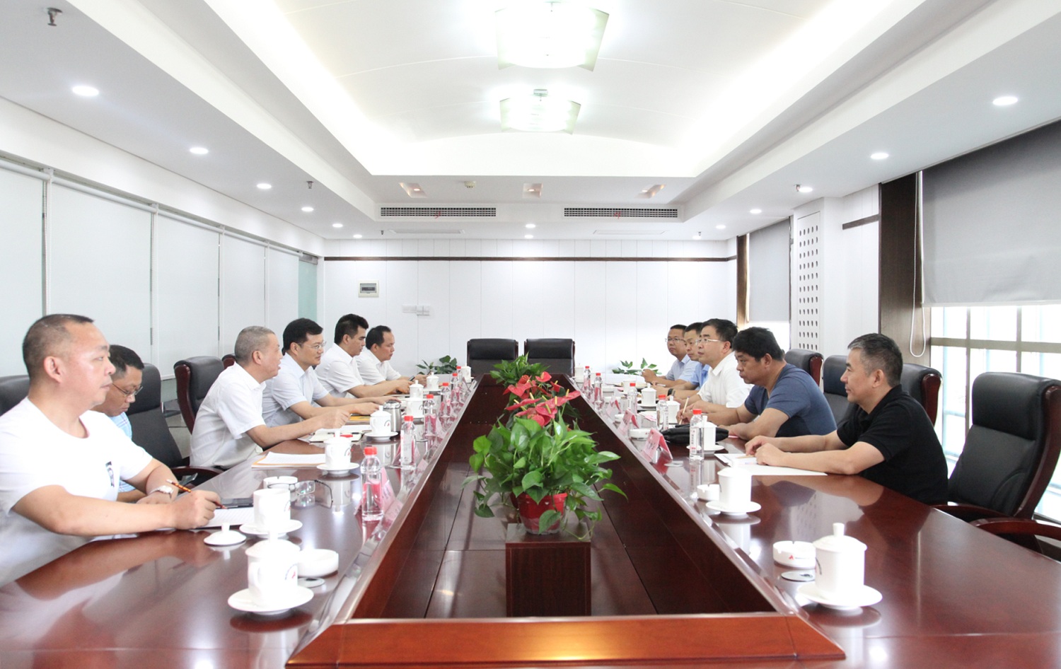 杨雄伟与山西二建向导座谈IMG_4559_副本.jpg