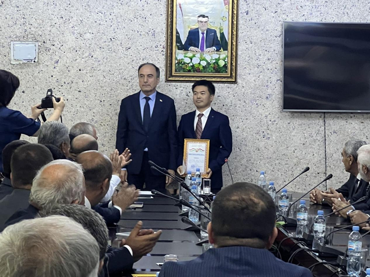 20240607774227.jpg 图5:国家蹊径生长孝顺奖揭晓_副本.jpg